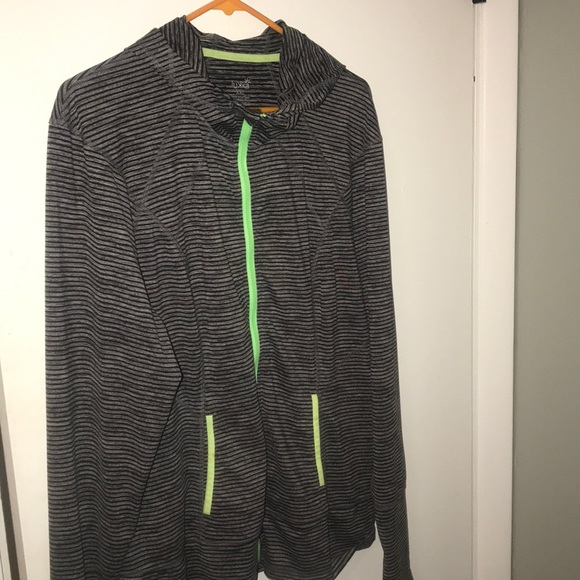 Sold @ consignment. - Picture 2 of 5